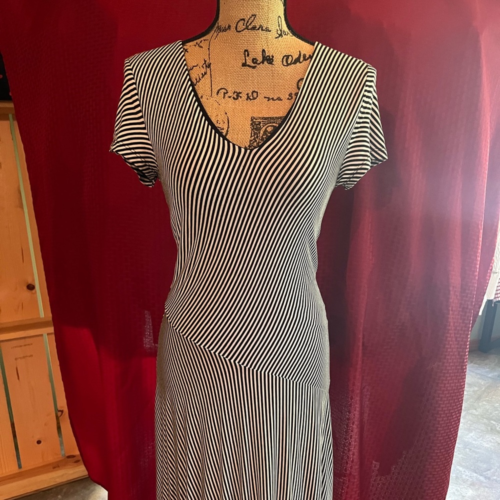 INC Dress woth short sleeves